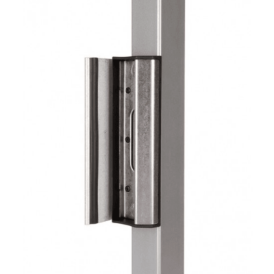 Adjustable keep out of stainless steel for round profiles in RAL 9005