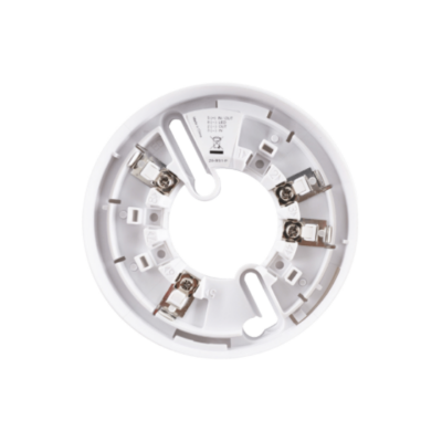 Surface mount detector base - Polar white
Compatible with Z630-3P, Z620-582-3P, Z620-581-3P and Z620-771-3P
These bases are to be used when detector head removal continuity is not required.
This base is surface mount or alternatively can be mounted on a conduit box Z-AUXD-2P.
Dimensions: 108mm Dia x 18mm deep